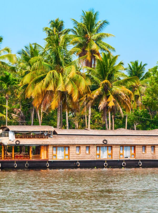 houseboat alappuzha